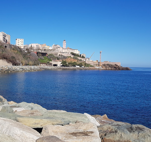 plage de ficaghjola à Bastia
