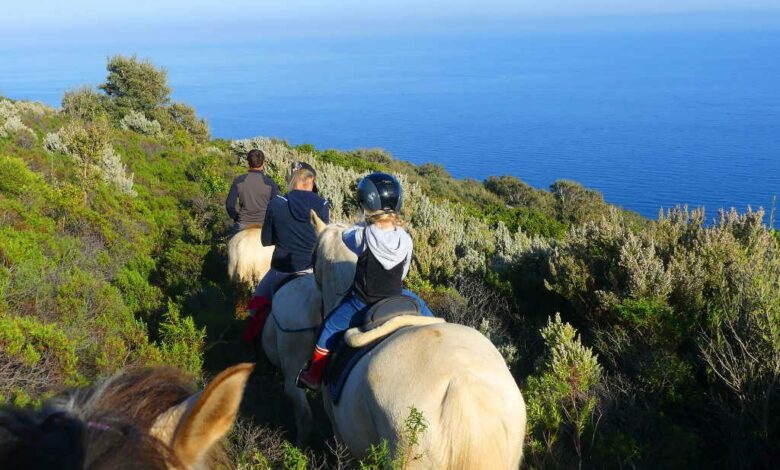 balade cheval corse