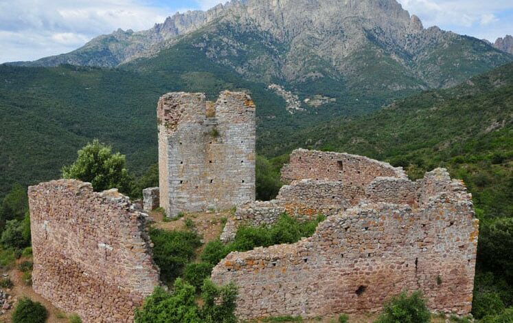 Castellu di Serravalle