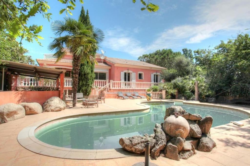 Villa 16 couchages avec piscine Prunelli-di-Fiumorbo