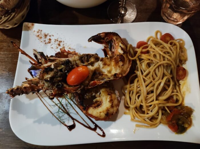 restaurant lan&#039;k bonifacio