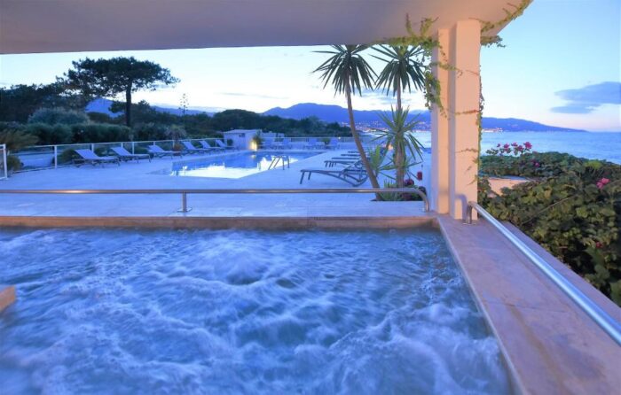 hotel pineto