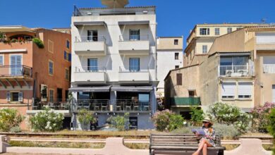 hotel l'escale coté sud l'ile rousse