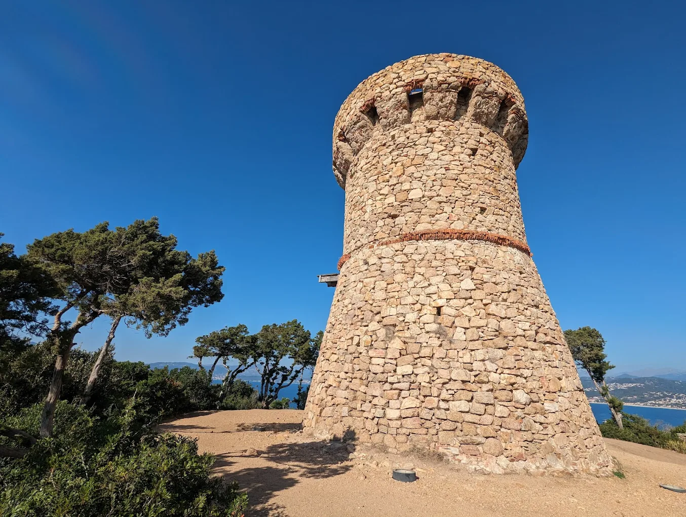 La Tour génoise d'Isolella