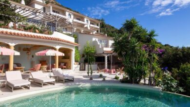 Maison avec piscine et terrasse ensoleillée
